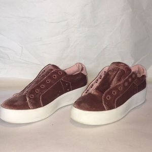 Steve Madden pink velvet sneakers